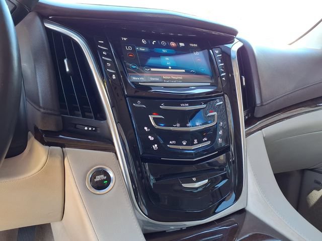 Used 2017 Cadillac Escalade Premium Luxury AWD/4WD image 15