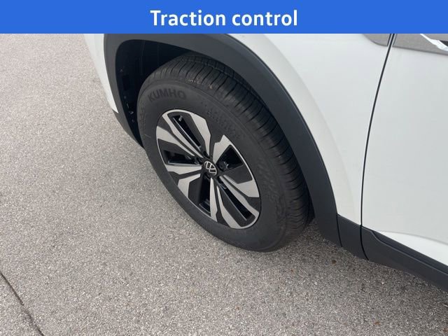 New 2026 Volkswagen Atlas Cross Sport SE image 5