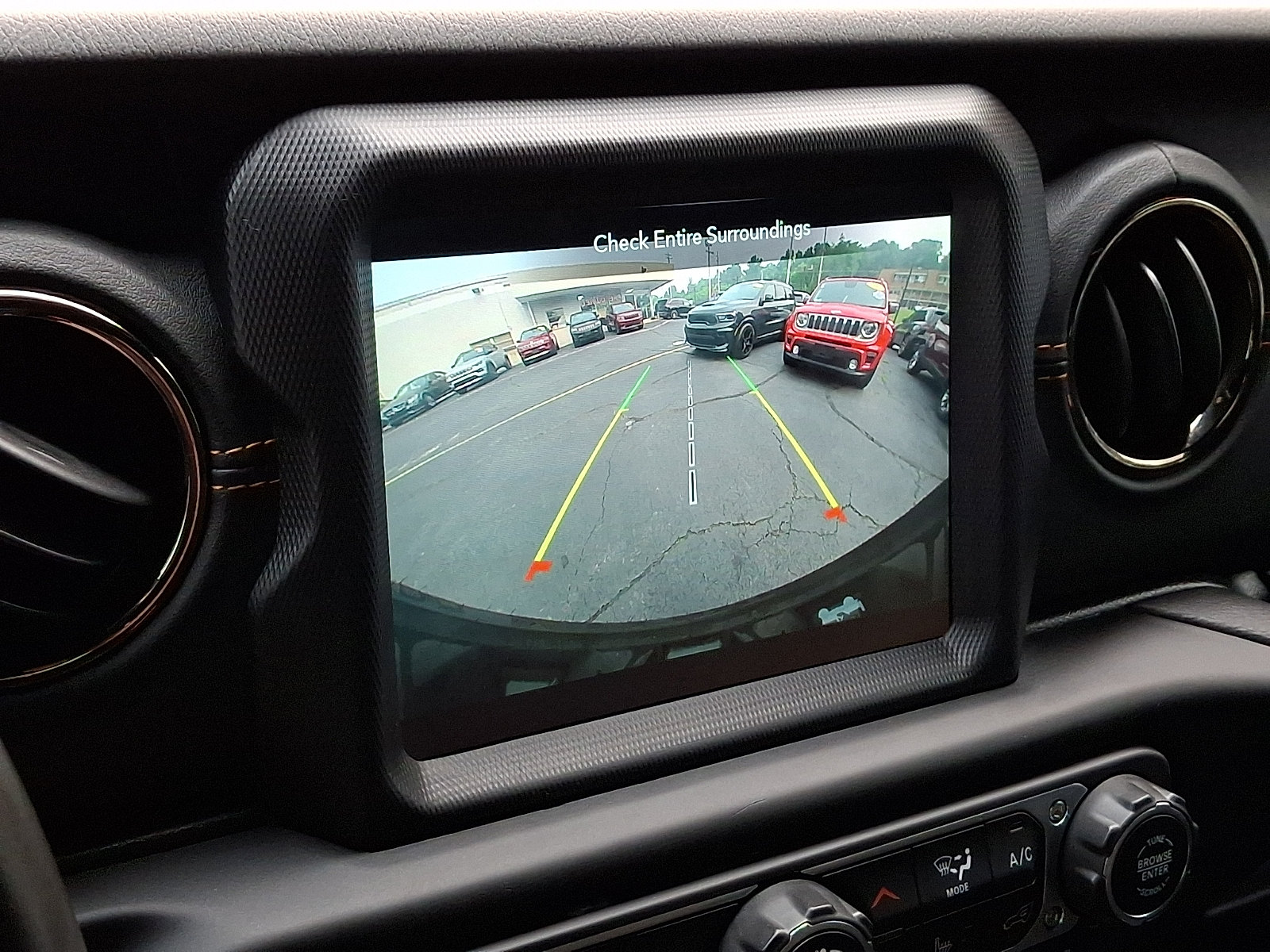 Certified 2021 Jeep Wrangler Unlimited Sahara AWD/4WD image 19