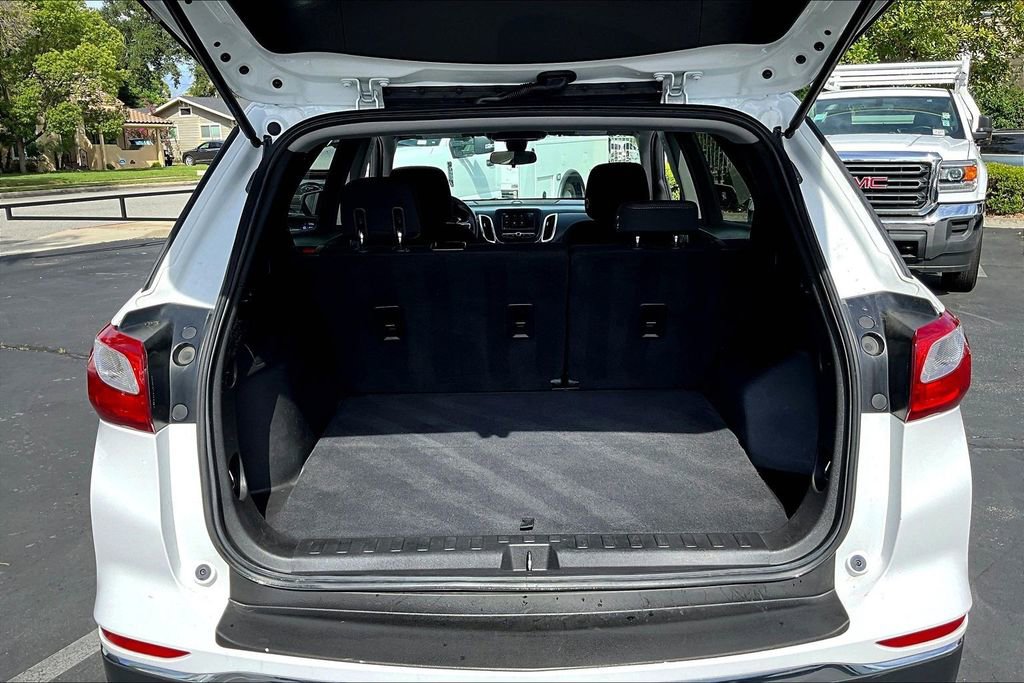 Used 2020 Chevrolet Equinox LT FWD image 25