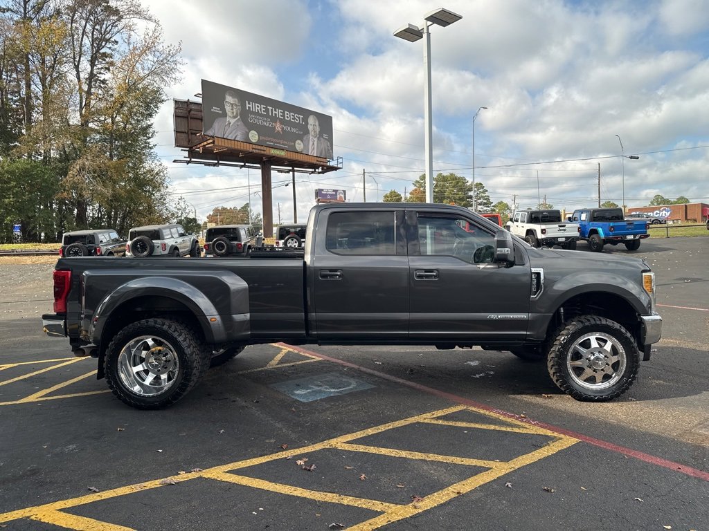 Used 2017 Ford F350 Lariat w/ Lariat Ultimate Package image 6