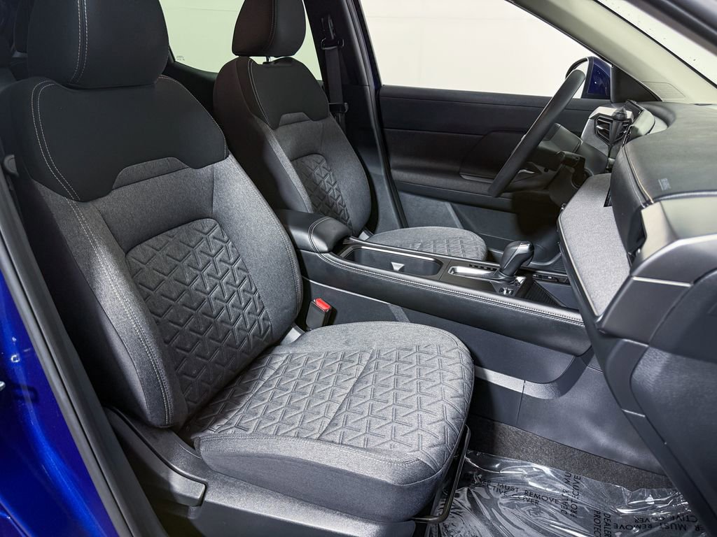 Certified 2025 Nissan Kicks SV AWD/4WD image 14