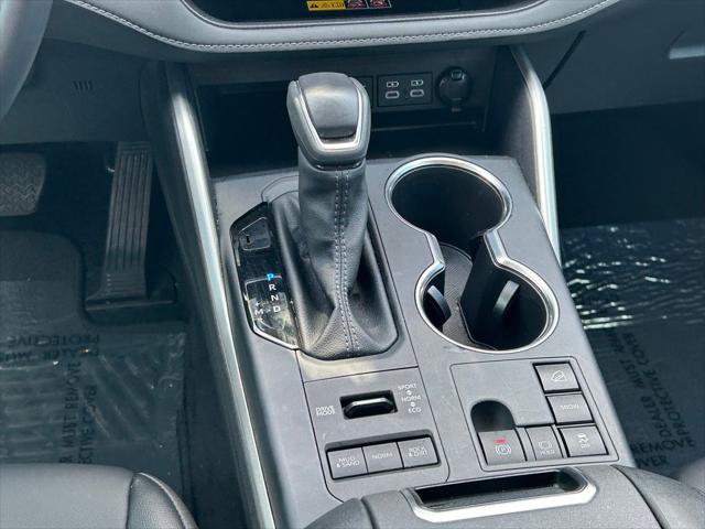 Certified 2026 Toyota Highlander XLE AWD/4WD image 23