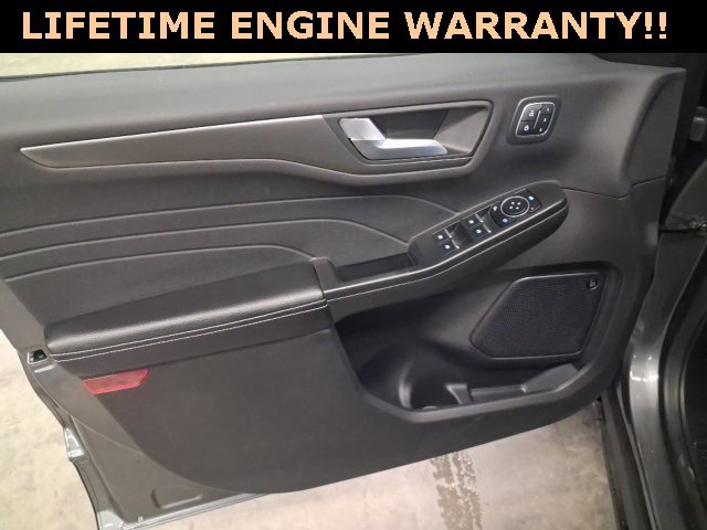 Used 2023 Ford Escape Active w/ Tech Pack #2 image 19