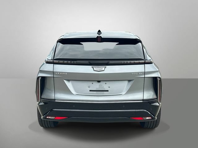 Certified 2025 Cadillac Lyriq Luxury w/ LPO, Floor Liner Package AWD/4WD image 27