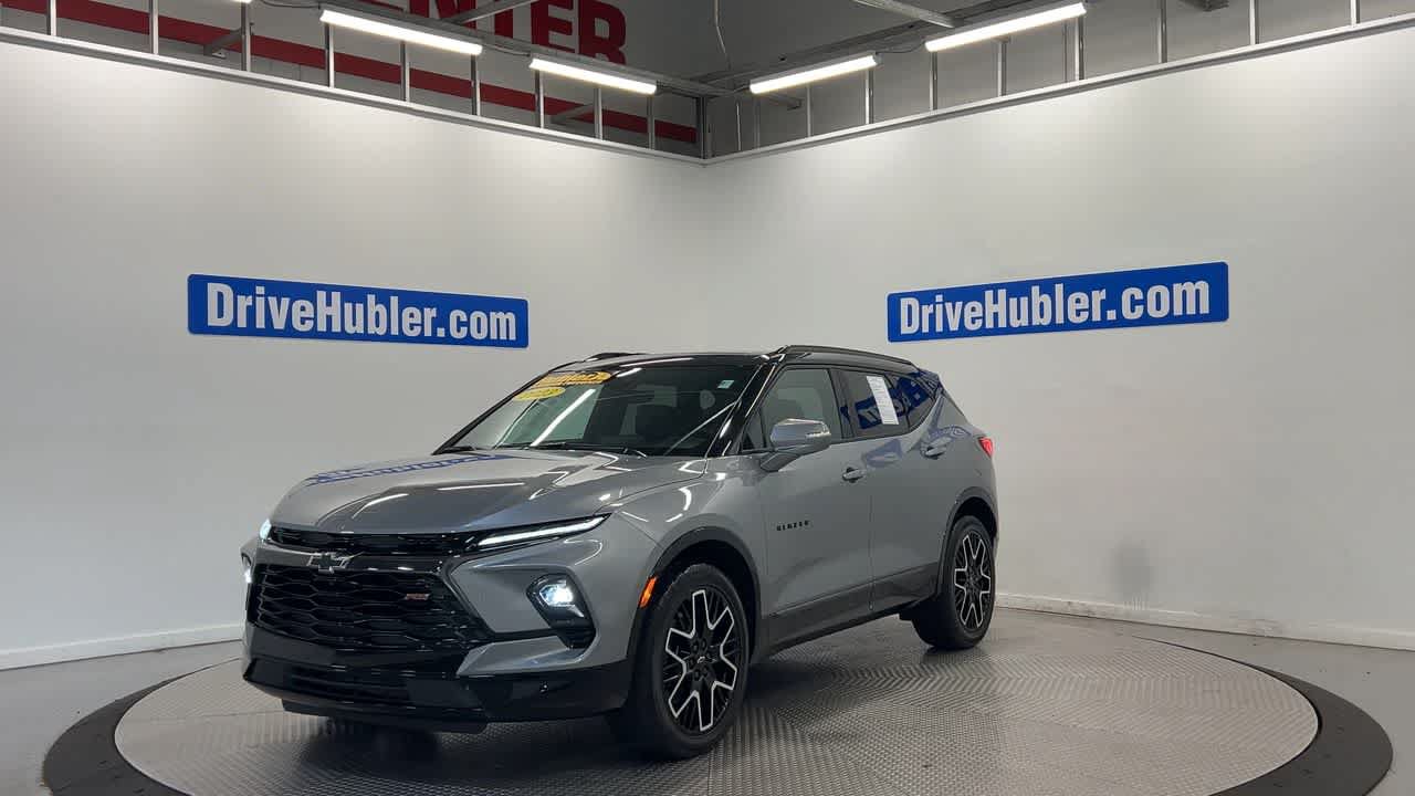 Used 2023 Chevrolet Blazer RS w/ Driver Confidence II Package FWD image 6