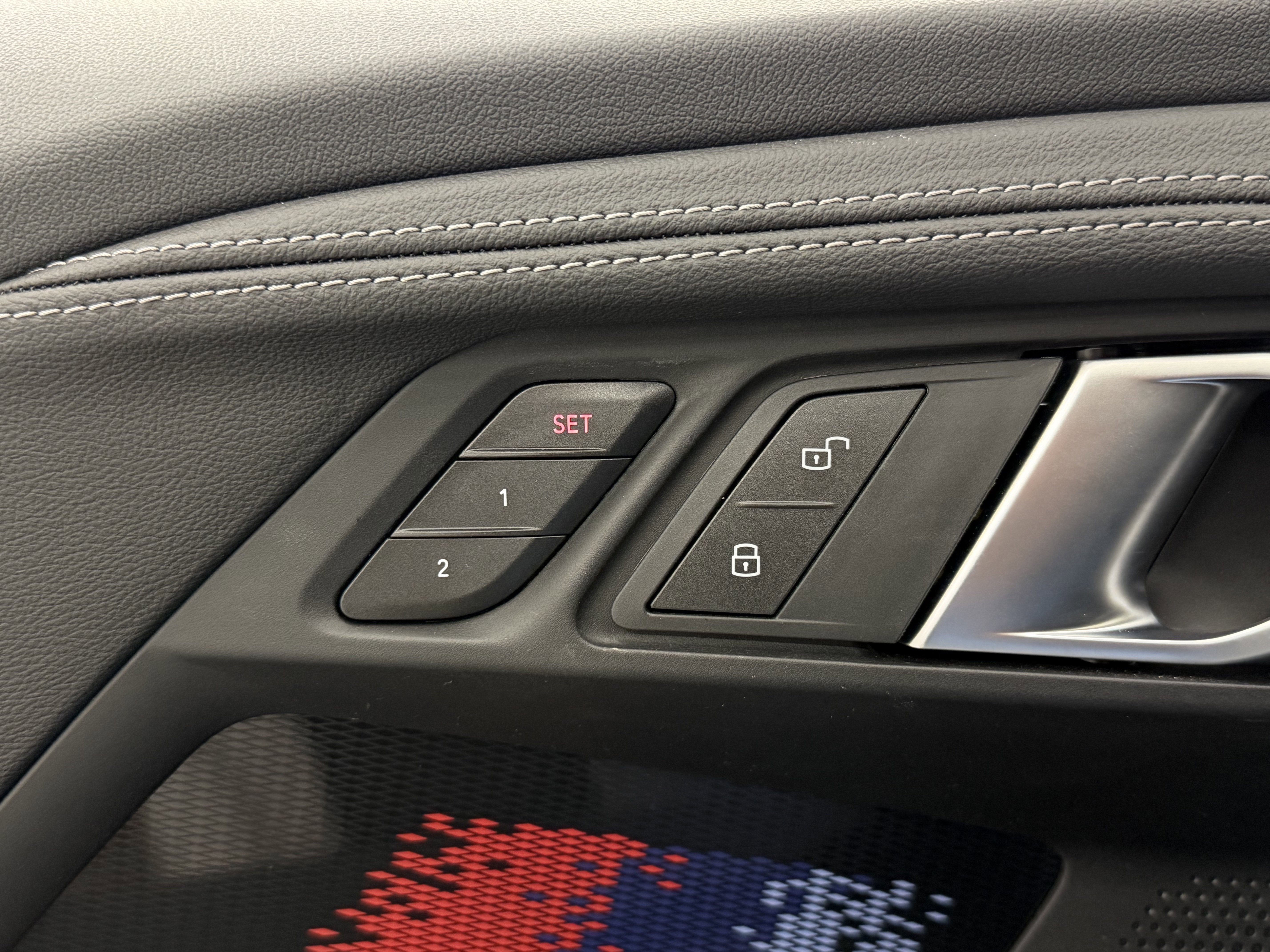 Used 2025 BMW M2 w/ Lighting Package image 26