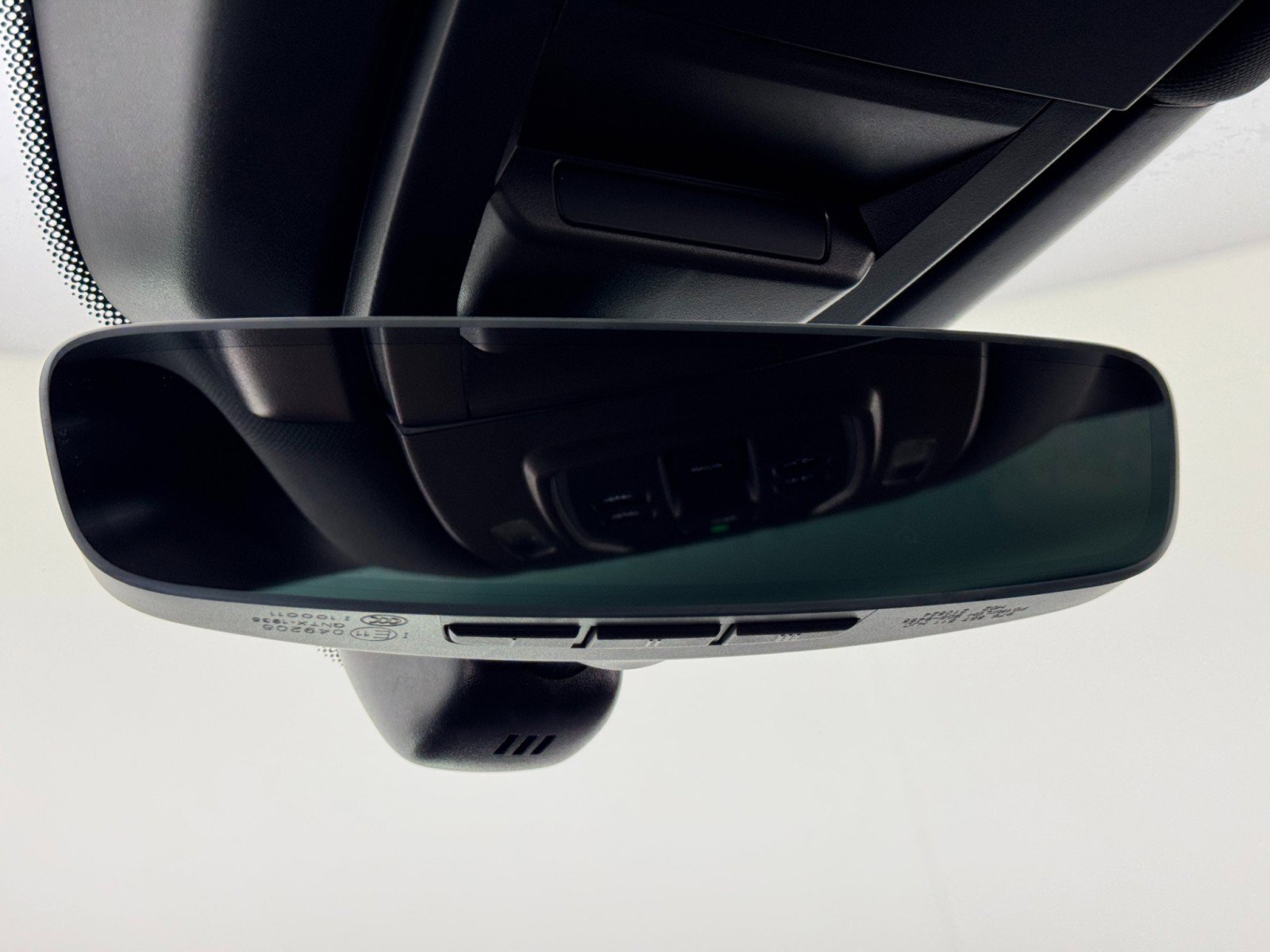 Used 2025 Porsche Cayenne E-Hybrid image 31