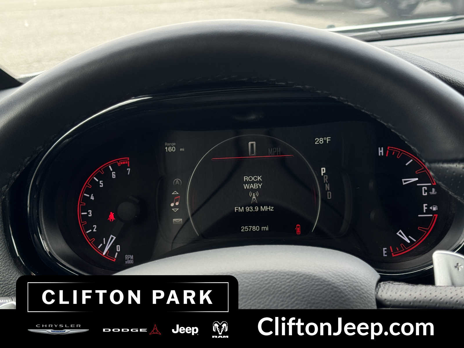 Certified 2025 Dodge Durango GT image 22