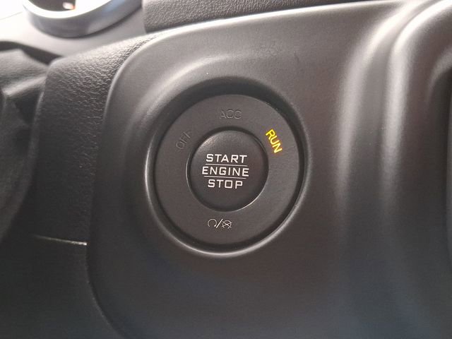 Used 2018 Jeep Wrangler Unlimited Sahara image 24