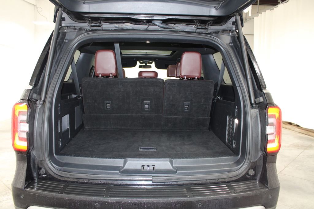 Used 2023 Ford Expedition Max Limited image 29