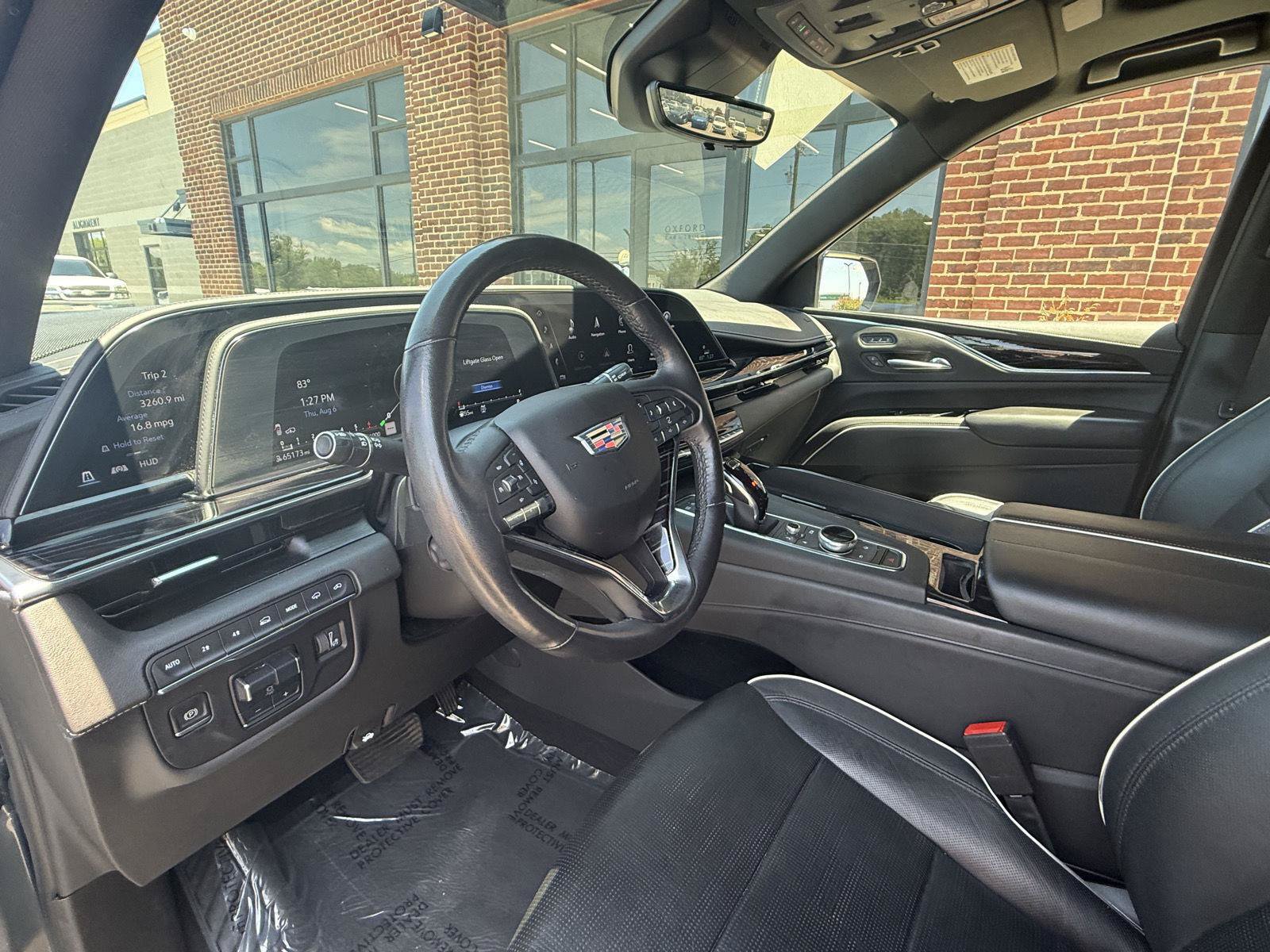 Used 2021 Cadillac Escalade ESV Sport w/ Driver Assist Tech Package AWD/4WD image 19