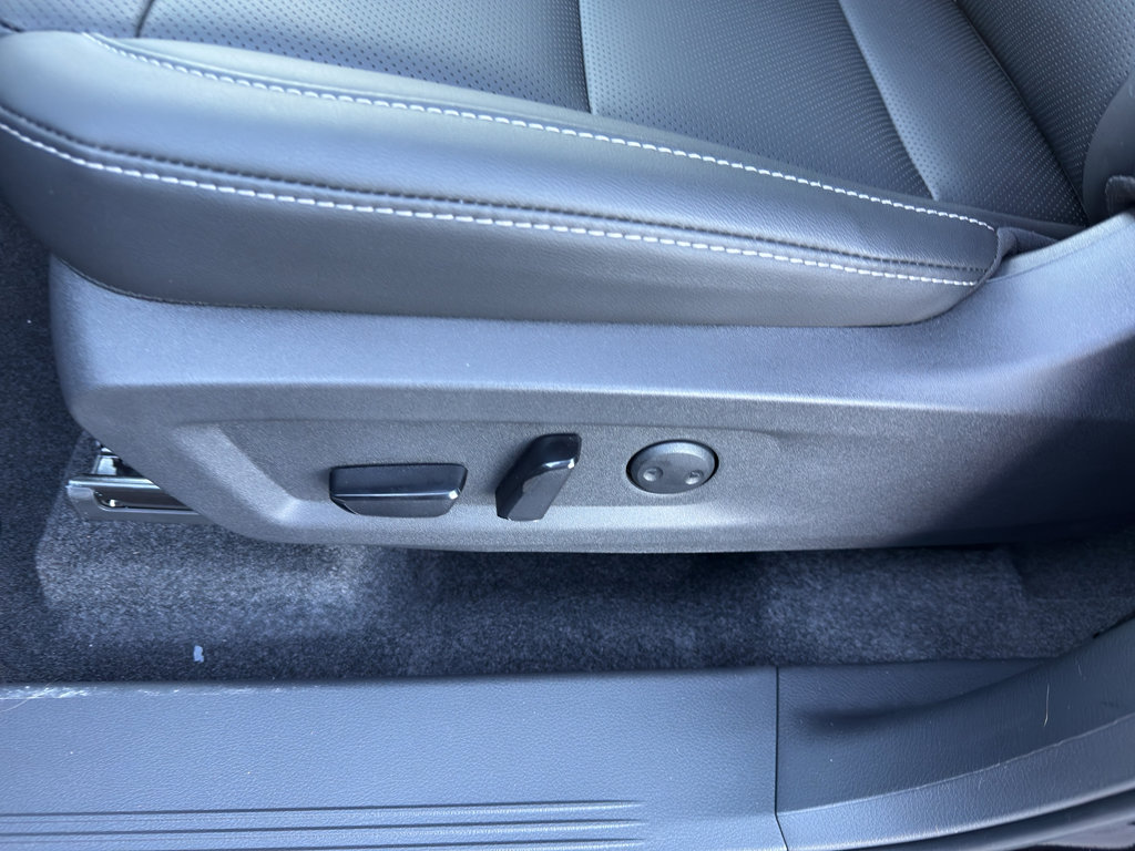 New 2026 Nissan Murano SL image 16