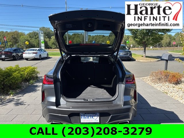 Certified 2024 INFINITI QX55 Essential image 10