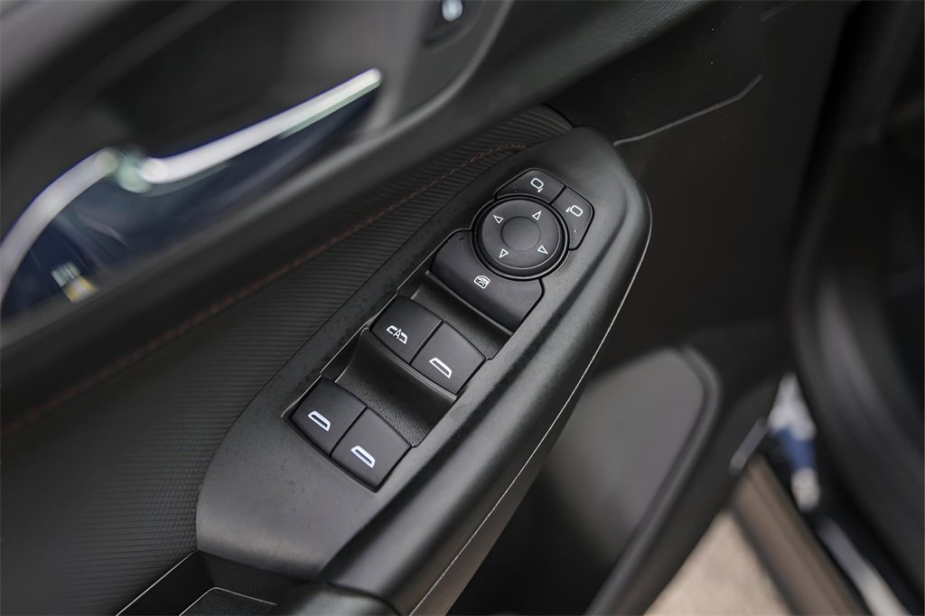 Used 2021 Chevrolet TrailBlazer RS w/ Technology Package image 23