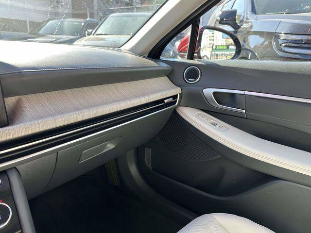 Certified 2024 Hyundai Sonata Limited image 28