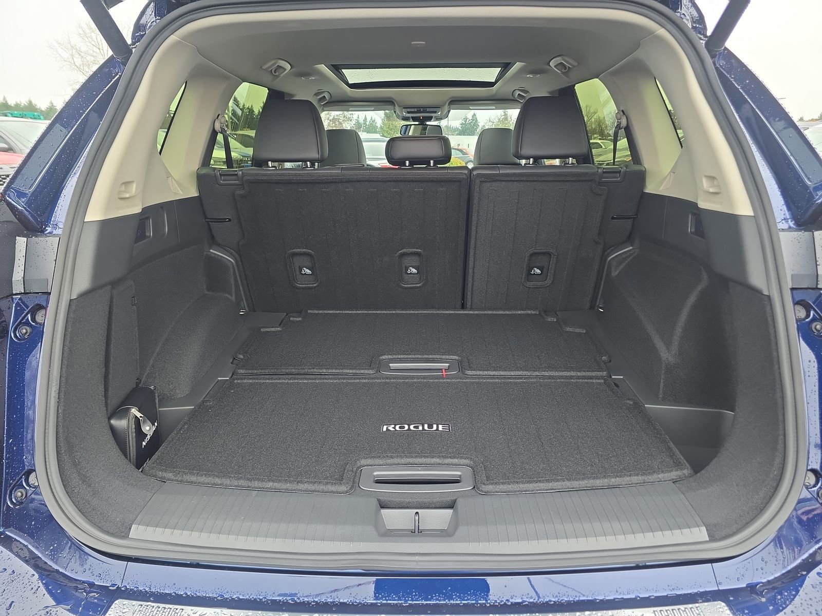 New 2026 Nissan Rogue Platinum image 26