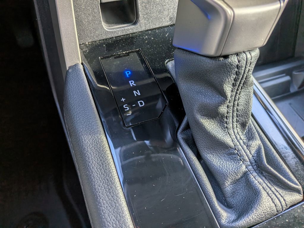 Used 2024 Toyota Tundra Limited image 18