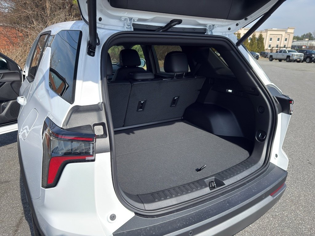 New 2026 Chevrolet Equinox LT w/ Convenience Package II image 19