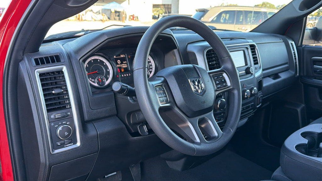 Used 2024 RAM 1500 Warlock w/ Trailer & Traction Group AWD/4WD image 18
