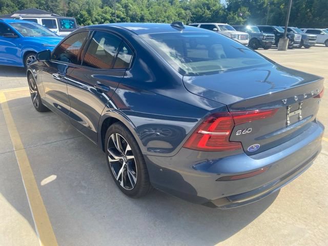 Used 2025 Volvo S60 B5 Plus AWD/4WD image 2