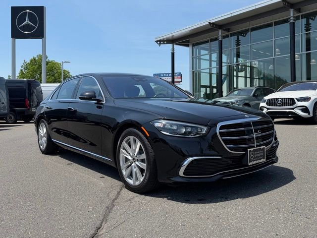 Used 2023 Mercedes-Benz S 500 4MATIC image 1
