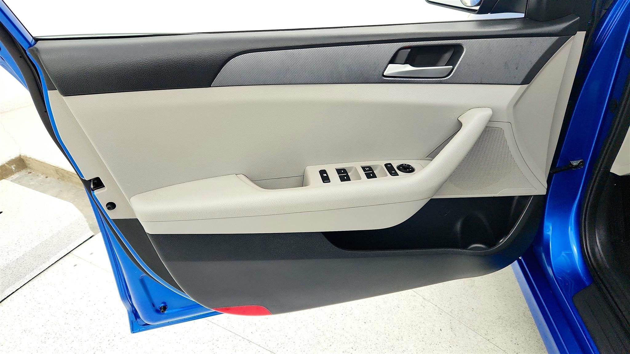 Used 2019 Hyundai Sonata SE image 40