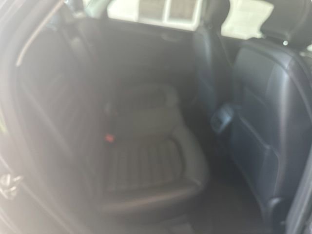 Used 2018 Ford Fusion SE w/ Fusion SE Technology Package FWD image 20