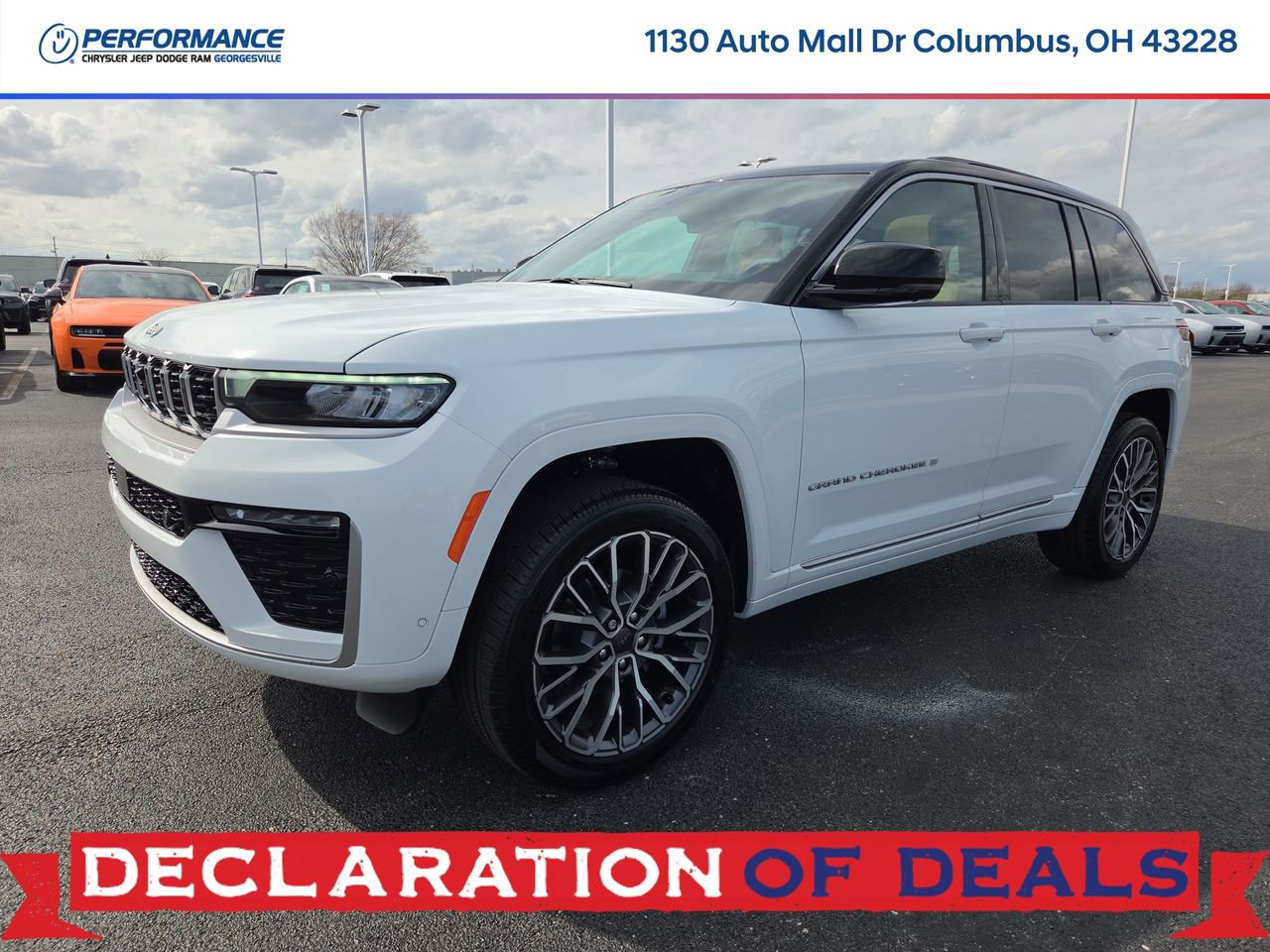 New 2026 Jeep Grand Cherokee Summit image 3