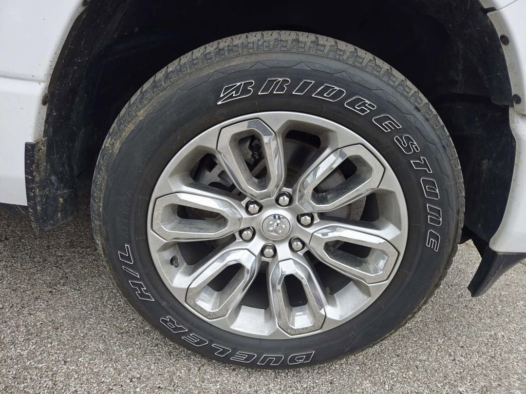 Used 2023 RAM 1500 Laramie image 16