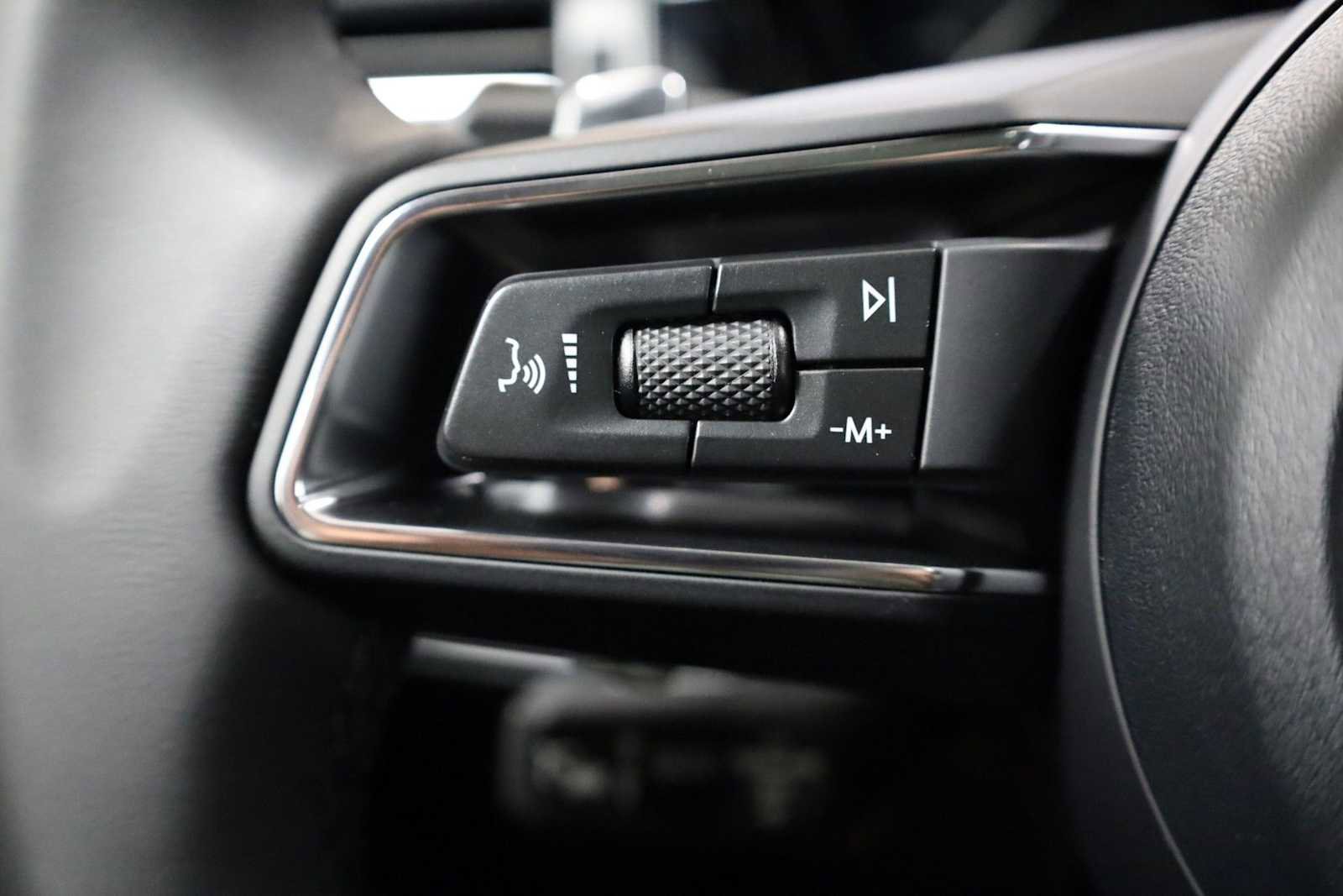 New 2026 Porsche Macan S image 27