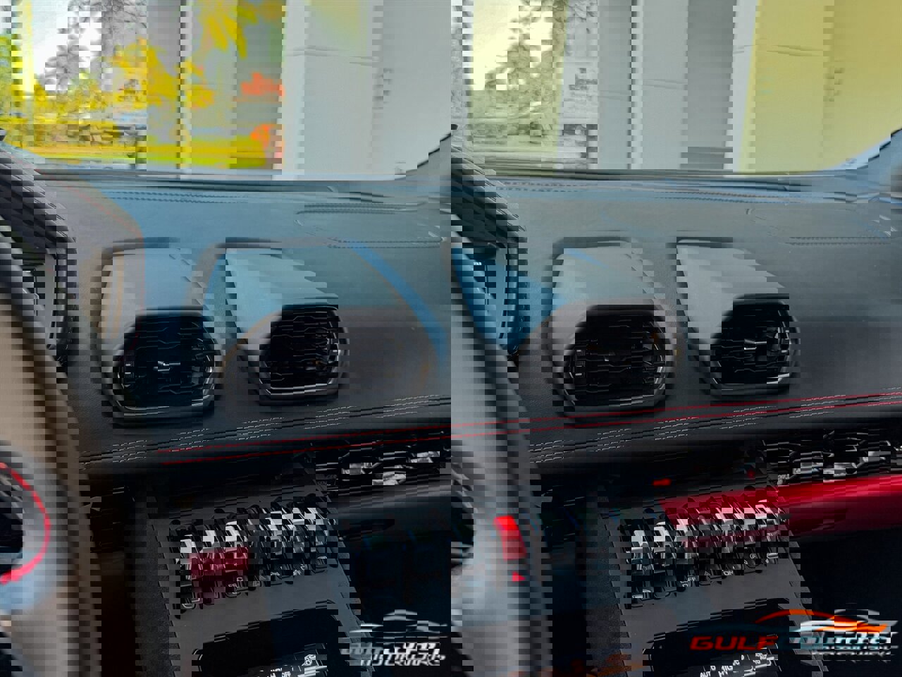 Used 2023 Lamborghini Huracan Tecnica image 16