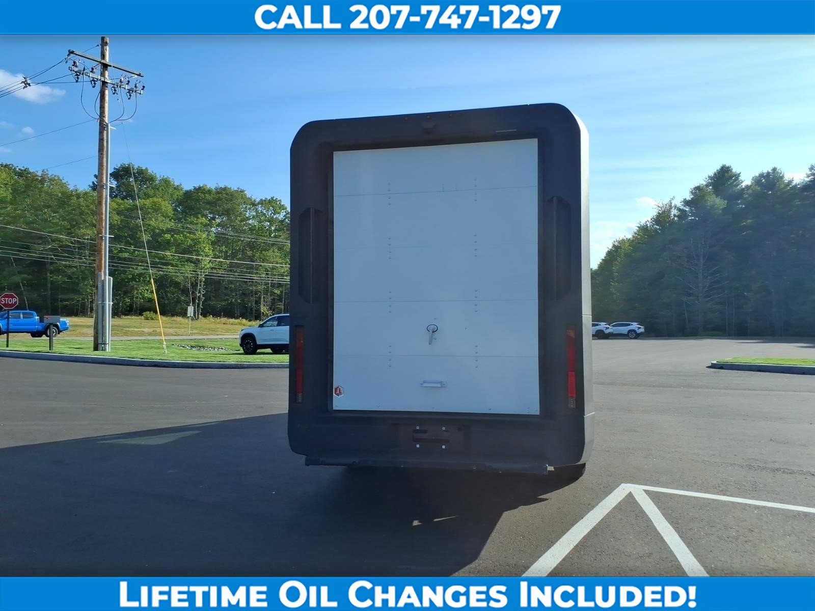 Used 2024 Chevrolet Brightdrop 600 w/ Commercial Equipment Package AWD/4WD image 6