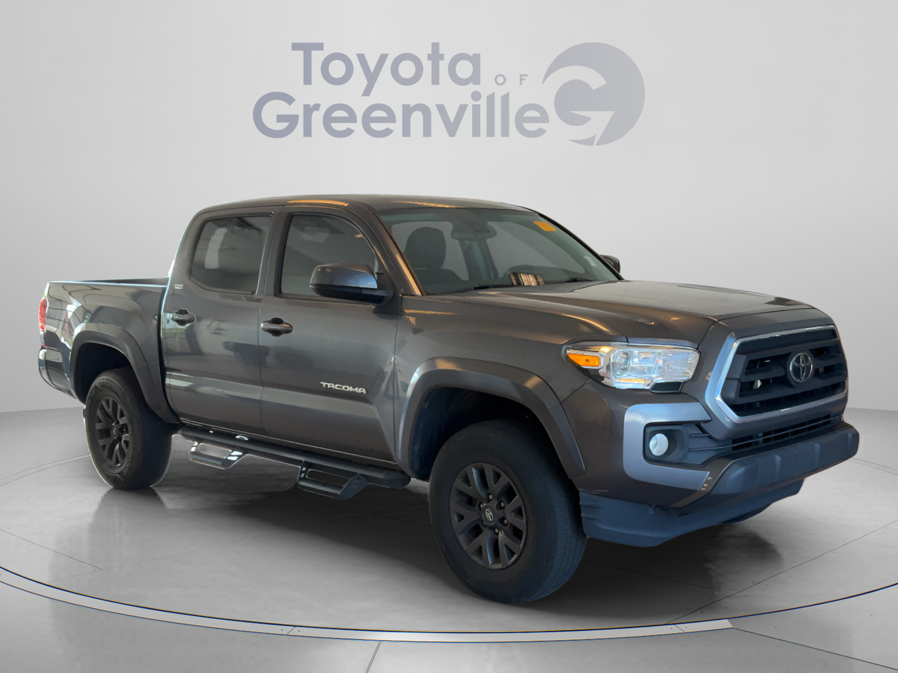 Used 2021 Toyota Tacoma SR5 RWD image 8