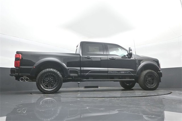 New 2026 Ford F250 Lariat w/ Black Appearance Package image 35