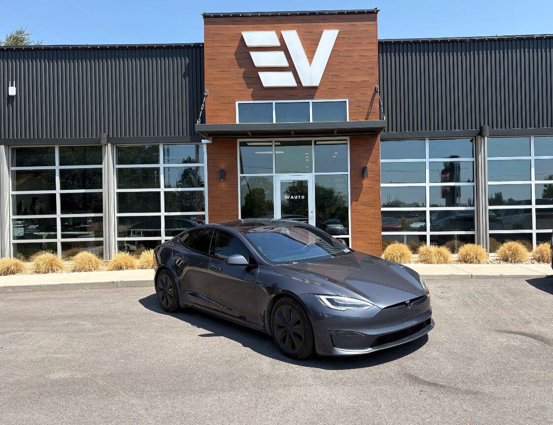 Used 2022 Tesla Model S Plaid AWD/4WD image 1