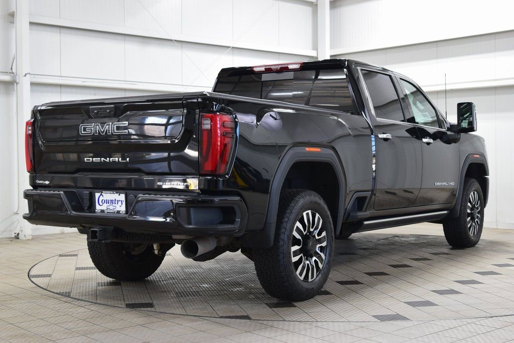 Used 2024 GMC Sierra 3500 Denali Ultimate image 8