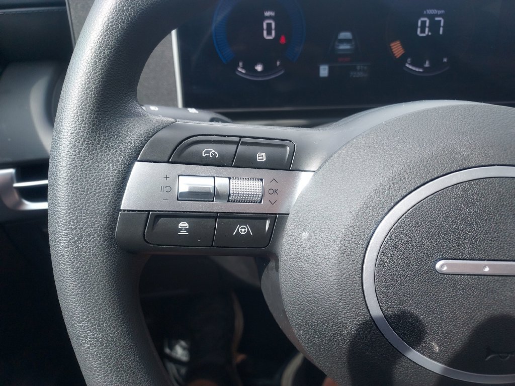 Used 2026 Hyundai Tucson SEL AWD/4WD image 22