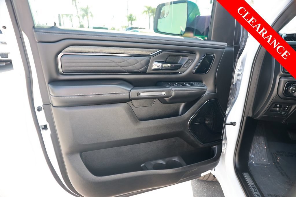Used 2025 RAM 1500 Limited w/ Trailer Tow Group AWD/4WD image 19