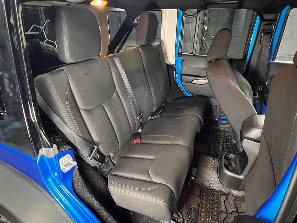 Used 2016 Jeep Wrangler Unlimited Sport image 10