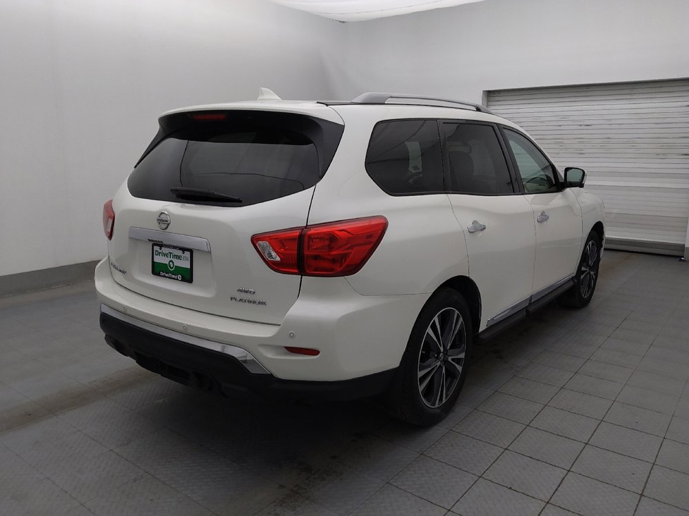 Used 2019 Nissan Pathfinder Platinum image 9