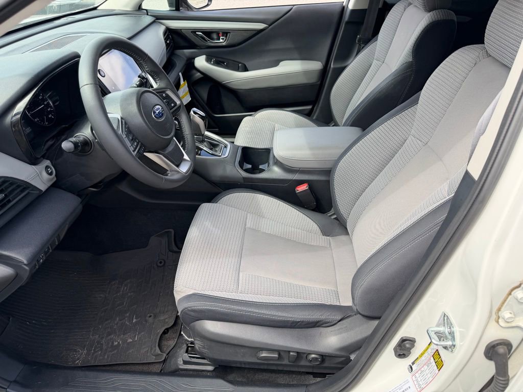 Used 2024 Subaru Outback Premium AWD/4WD image 23