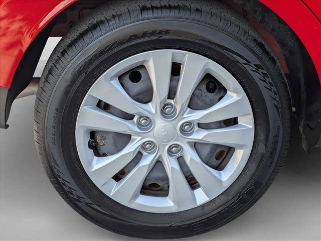 Used 2024 Kia Soul LX image 22