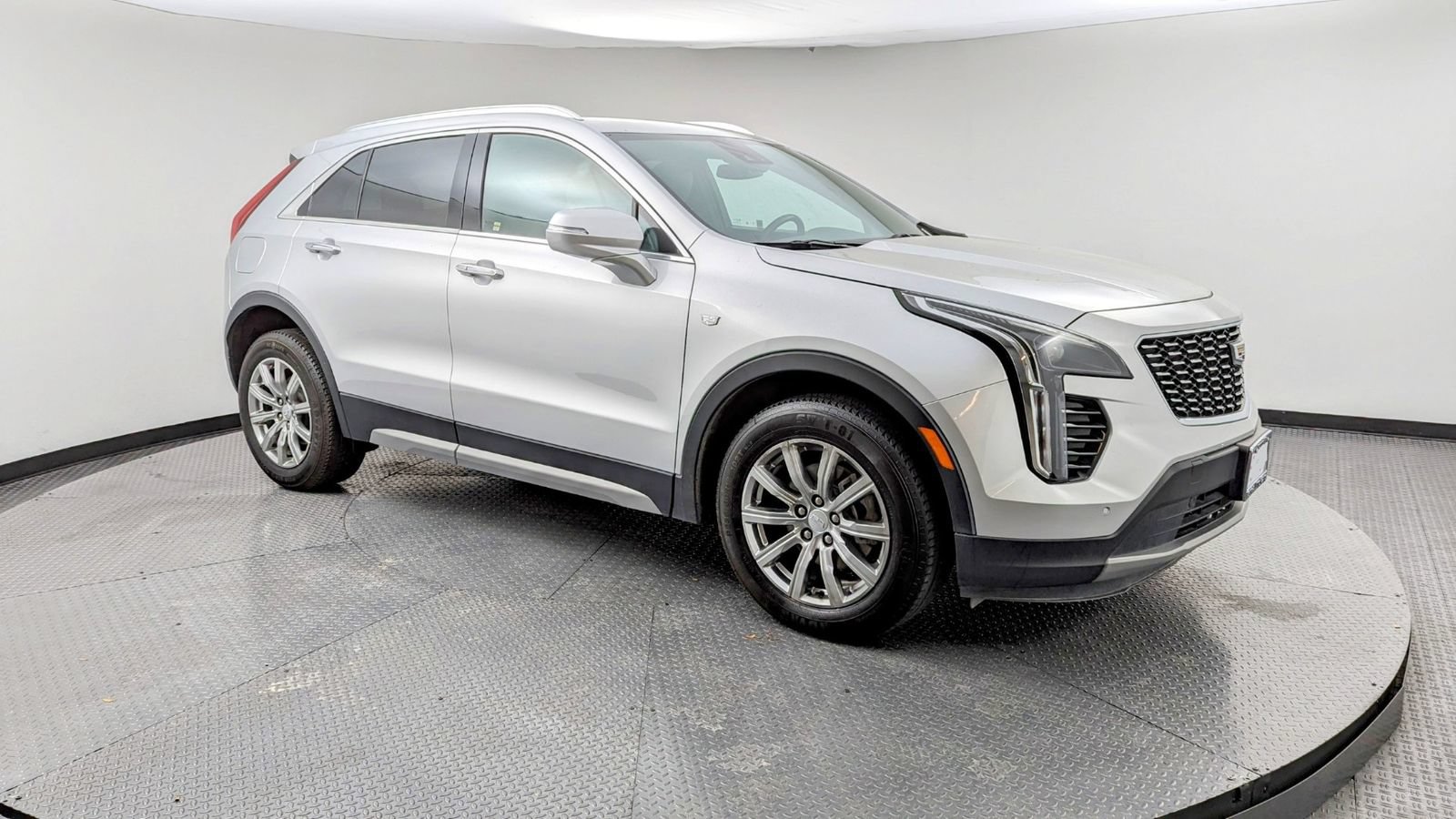 Used 2021 Cadillac XT4 Sport AWD/4WD image 9