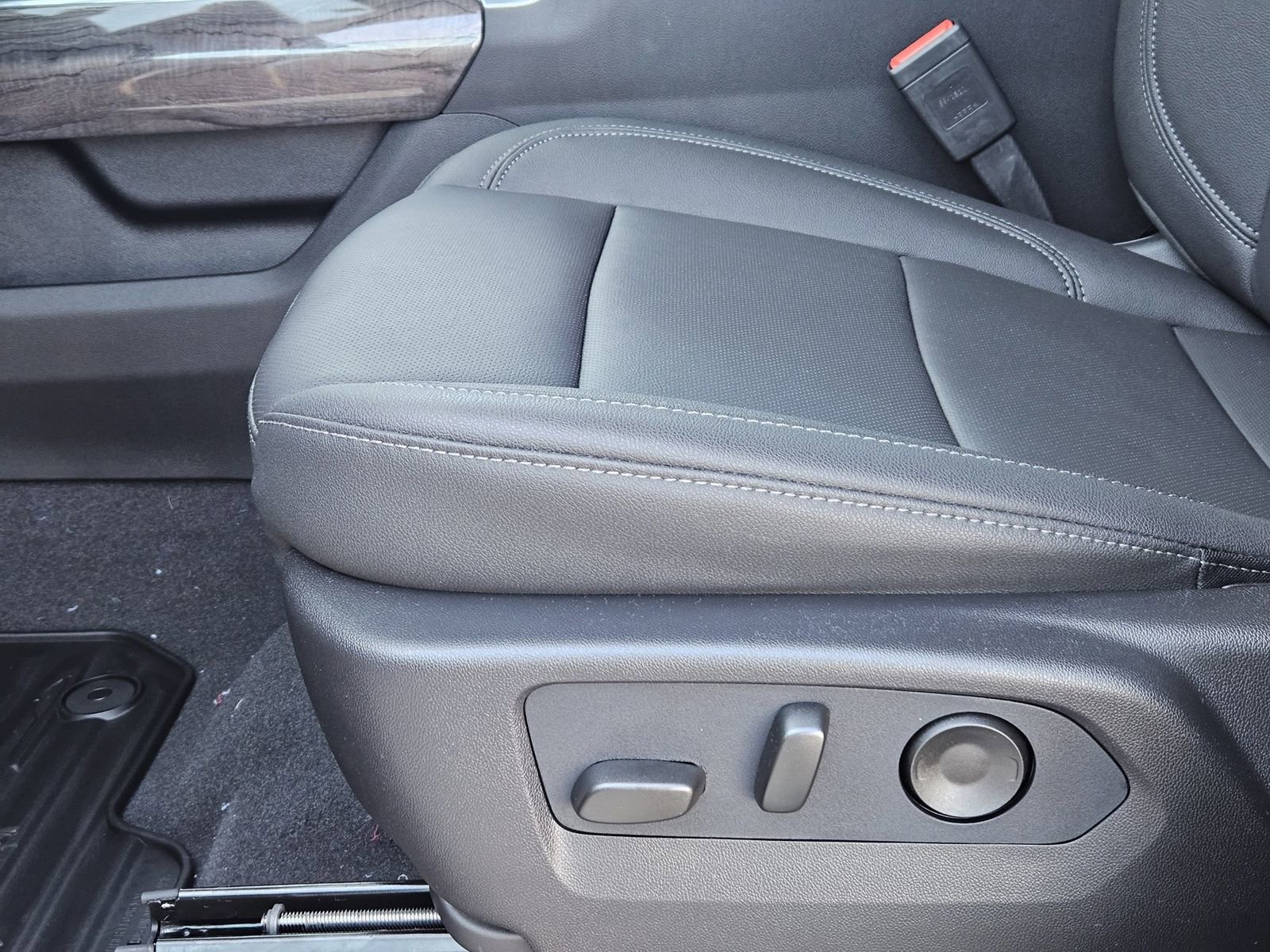 New 2026 Chevrolet Silverado 2500 LTZ w/ LTZ Plus Package image 29