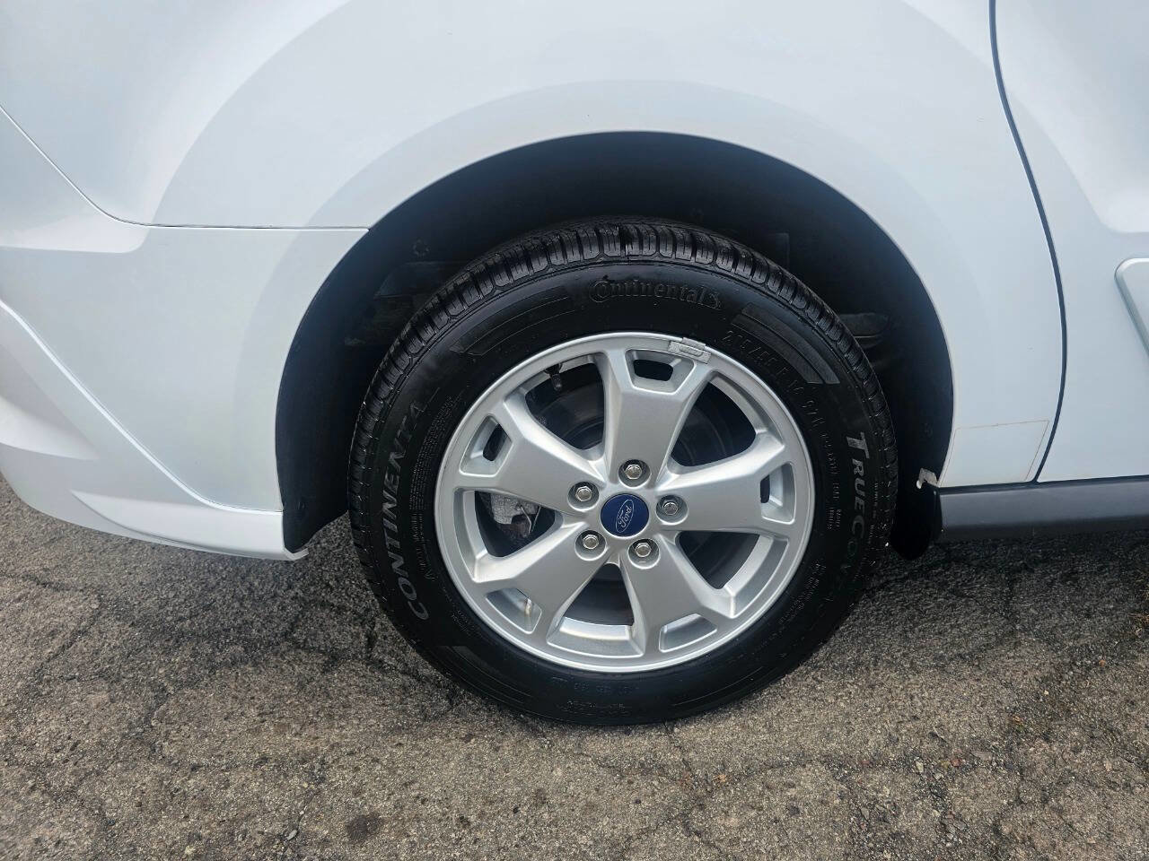 Used 2014 Ford Transit Connect XLT FWD image 5