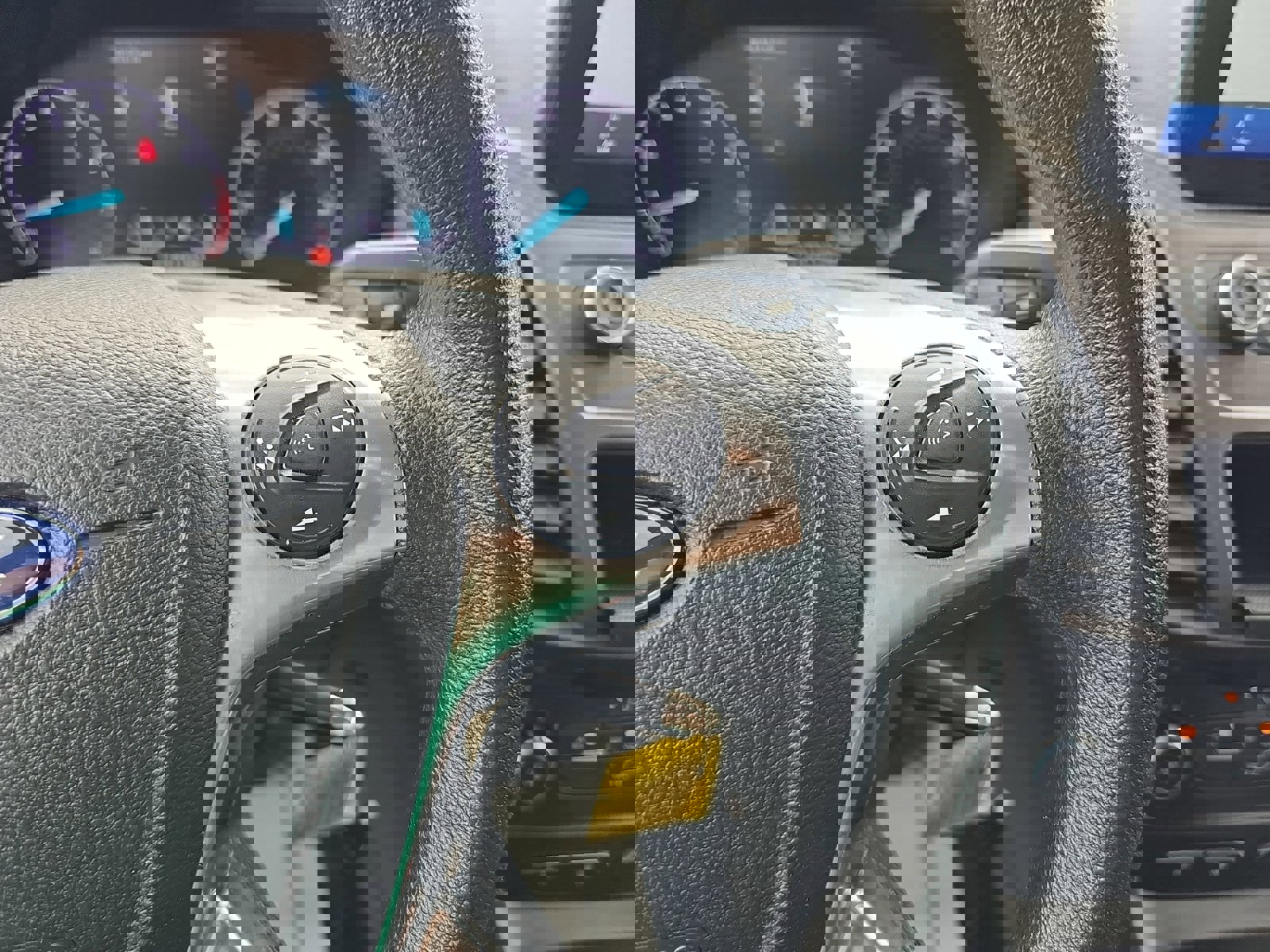 Used 2021 Ford Transit Connect XLT image 19