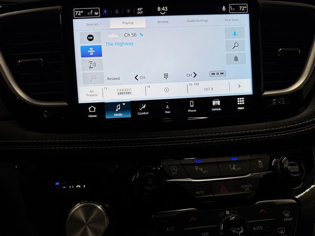 New 2026 Chrysler Pacifica Select image 11