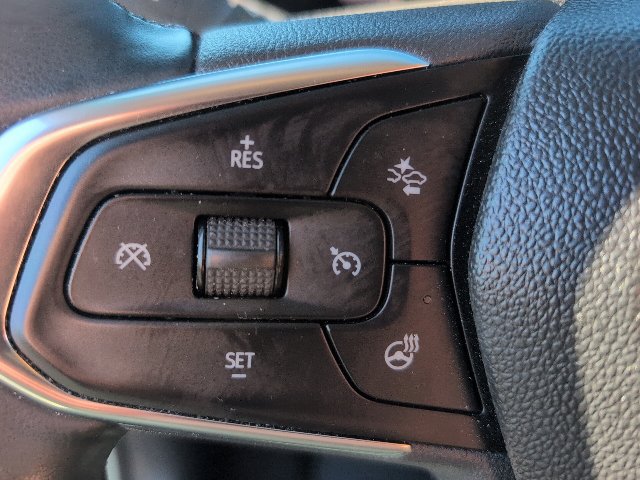 Used 2025 Chevrolet TrailBlazer LT w/ Convenience Package FWD image 23