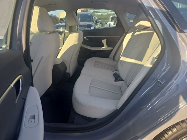 New 2026 Hyundai Sonata SEL FWD image 21